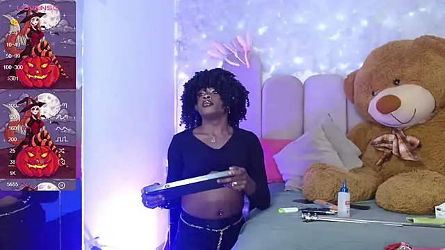 puca ebony online show from October 23, 8:26 pm