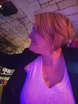 lady charlyne online show from May 15, 7:38 pm