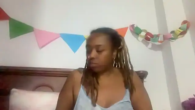 Snapshot of ChocolateCakeQueen chatting on October 7, 3:00 am ChocolateCakeQueen online show from October 7, 3:00 am