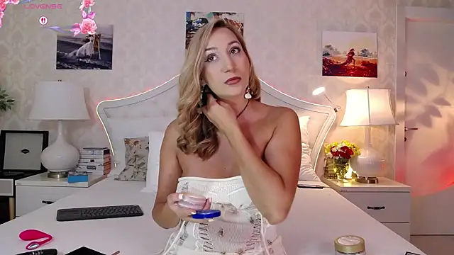 IreneHope online show from July 16, 11:15 am
