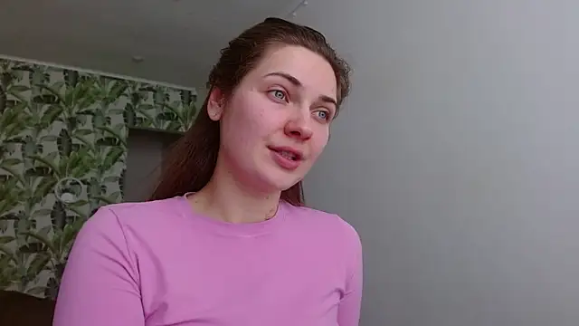 Olivia shine online show from February 9, 7:43 am