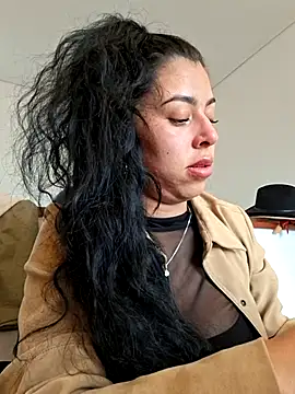 Emily Wane online show from July 15, 7:51 pm