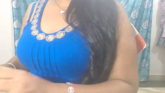 Sophia your online show from July 15, 10:31 am