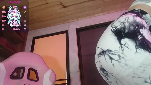 Sally23  online show from April 29, 5:40 pm
