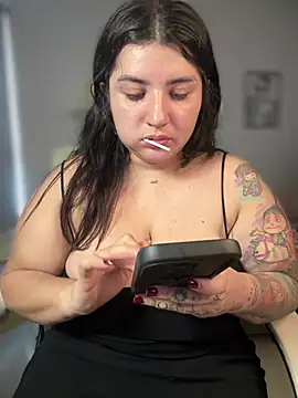 horny roomiess online show from January 12, 6:13 pm