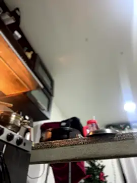 JulianaCastillo online show from January 12, 9:47 am