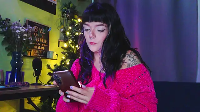 purple em69 online show from January 16, 6:09 am