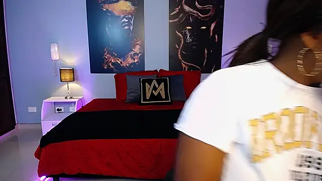 JasmineCampbell  online show from November 25, 11:05 pm