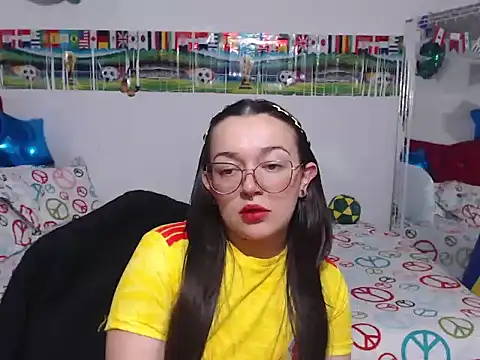Angela 18honey online show from July 20, 2:47 am