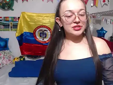 Angela 18honey online show from July 5, 4:08 am