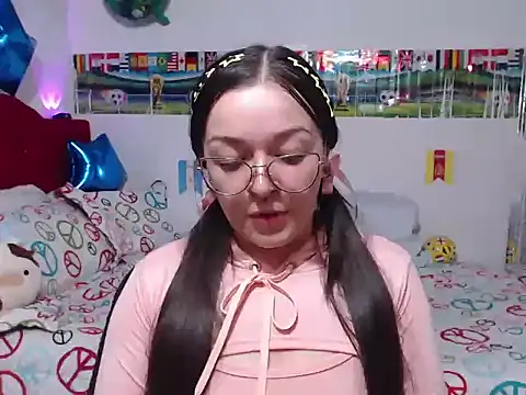 Angela 18honey online show from July 31, 4:13 am
