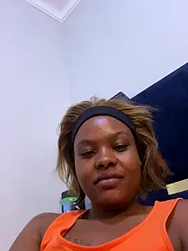 Snapshot of Blossom26 chatting on October 18, 8:17 am Blossom26 online show from October 18, 8:17 am