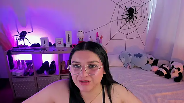 catha cat online show from October 8, 5:06 pm