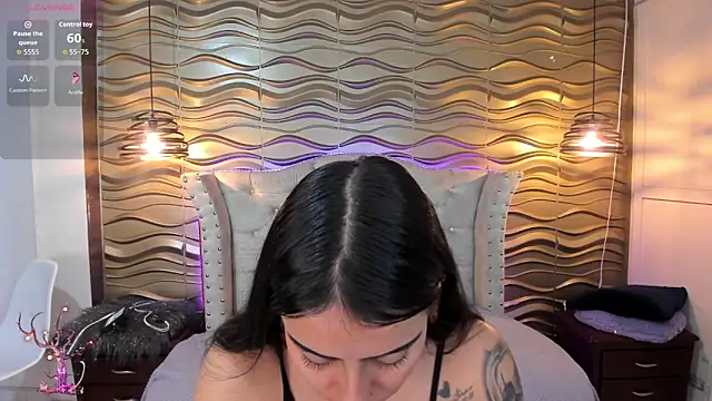 Andreita Jones online show from October 23, 11:38 am