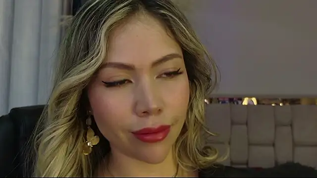 Ammy Castro online show from February 3, 9:29 pm