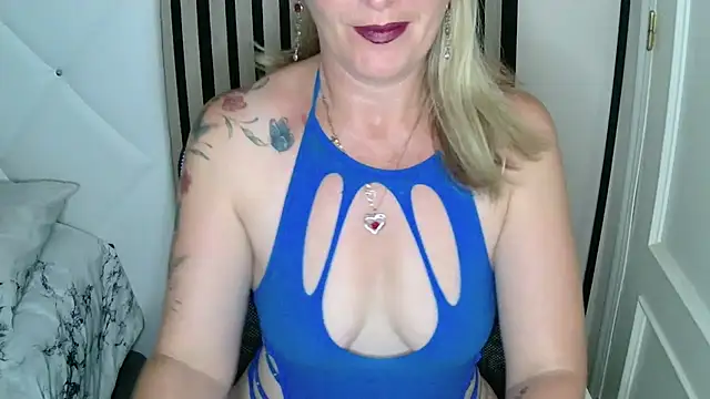 xxNoeliaxx online show from July 23, 7:05 am