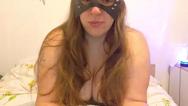 FrancaiseLynne online show from June 9, 8:41 pm