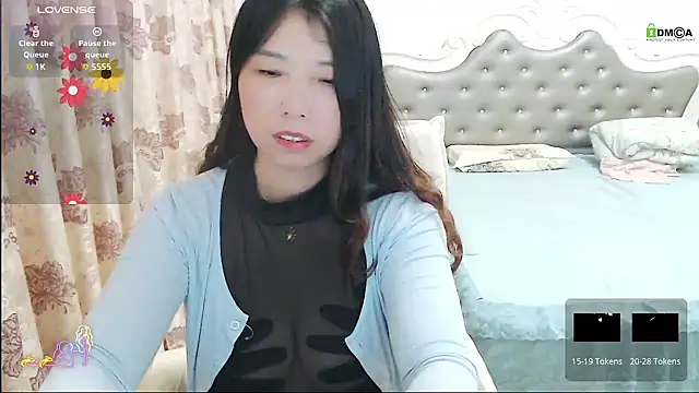 -Shirleyni  online show from November 13, 3:33 pm