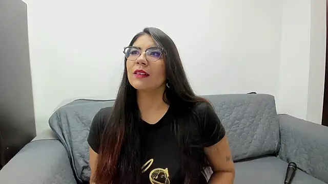 Luna Dumont online show from November 2, 11:57 am