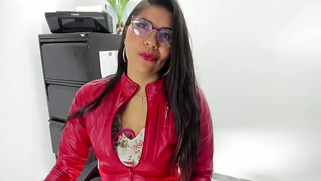 Luna Dumont online show from July 13, 11:44 am