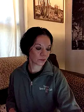 SidneyRaee online show from October 9, 3:49 pm