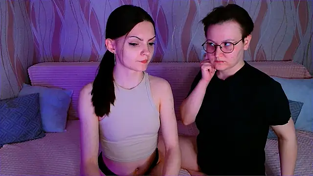  crazy baby  online show from April 28, 7:18 pm