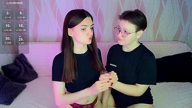  crazy baby  online show from November 29, 7:40 pm