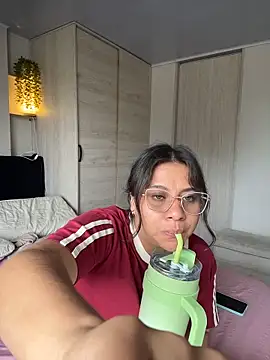 Nina-Eros1 online show from June 13, 9:34 pm