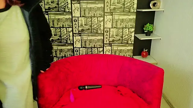 kassandra james online show from July 10, 3:23 pm
