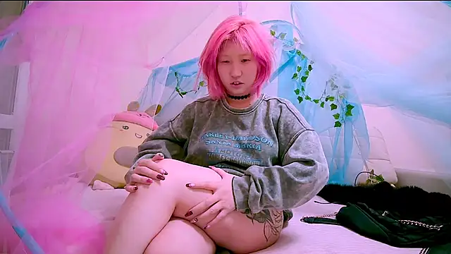 Akemilun online show from November 8, 12:48 am