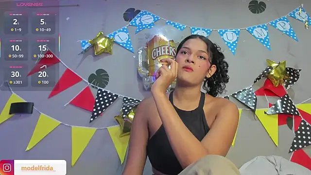 Snapshot of _frida1 chatting on September 25, 1:10 pm frida1 online show from September 25, 1:10 pm
