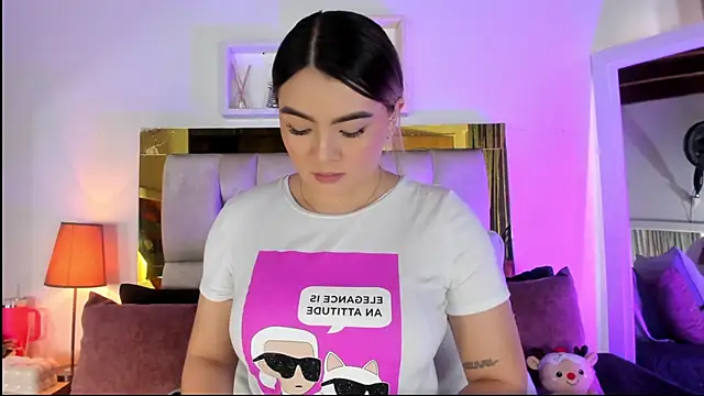 emmy r online show from November 26, 12:28 pm