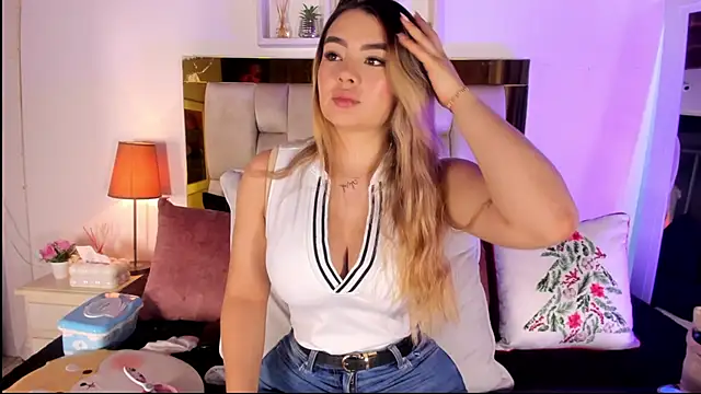 emmy r online show from December 19, 12:30 pm