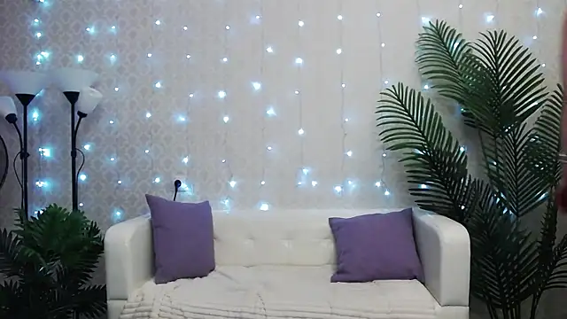 Camelia Lillie online show from June 27, 5:30 am