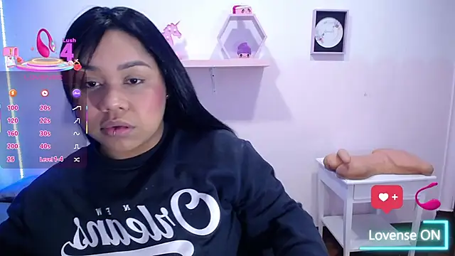 Nahom1  online show from November 2, 7:12 am