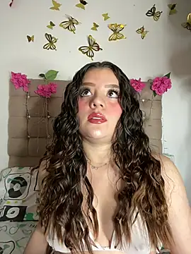 Jullieetta online show from March 7, 11:12 pm