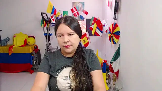 claryssa  online show from July 6, 12:54 pm