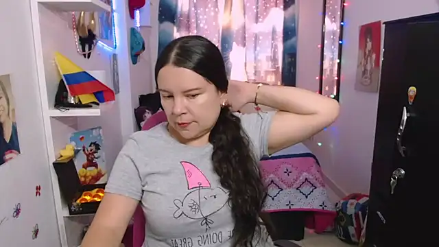 claryssa  online show from July 25, 4:47 pm