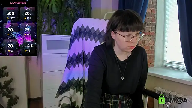Melissa Wells online show from June 11, 2:53 am