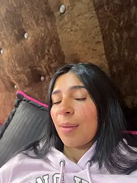 Meganmilk1 online show from July 27, 4:04 pm