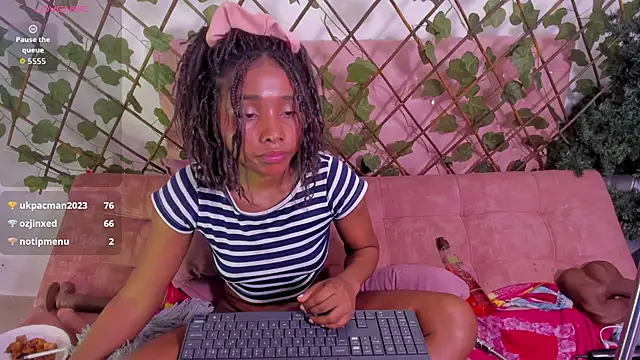 kimmysantoo online show from March 2, 2:11 am