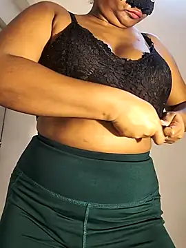 FANTASY QUEEN 07 online show from May 4, 2:37 am