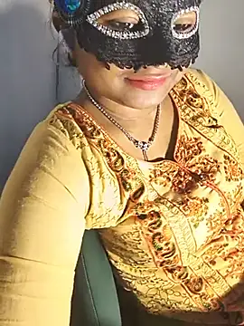 FANTASY QUEEN 07 online show from June 25, 5:12 am