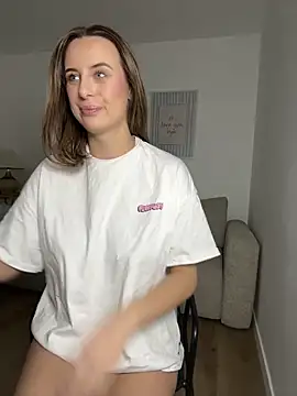 Hii Lolla online show from February 22, 5:14 pm