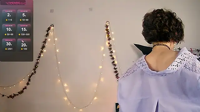 Violet Veliya online show from November 28, 5:38 pm