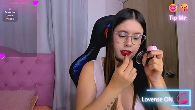 ParisShayk online show from July 24, 5:55 pm