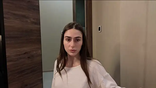 CuteRebelious online show from May 1, 6:44 pm