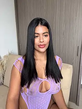 MelissaWaltton online show from November 3, 6:01 pm