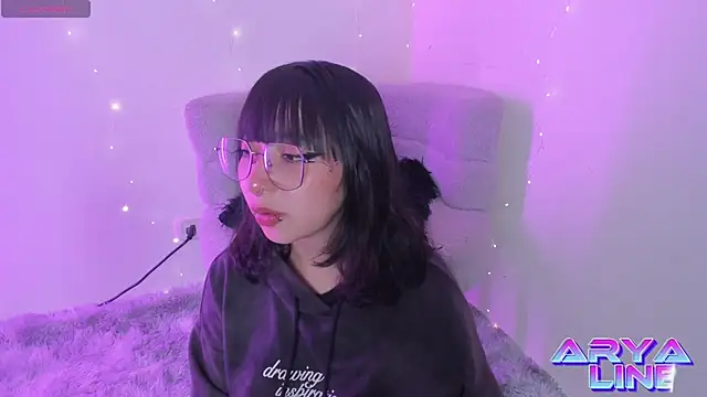 arysUwU online show from May 1, 2:26 am