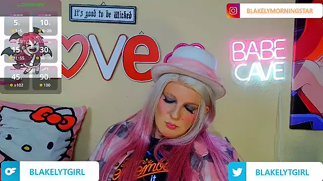 Blakelytgirl online show from April 22, 8:44 am